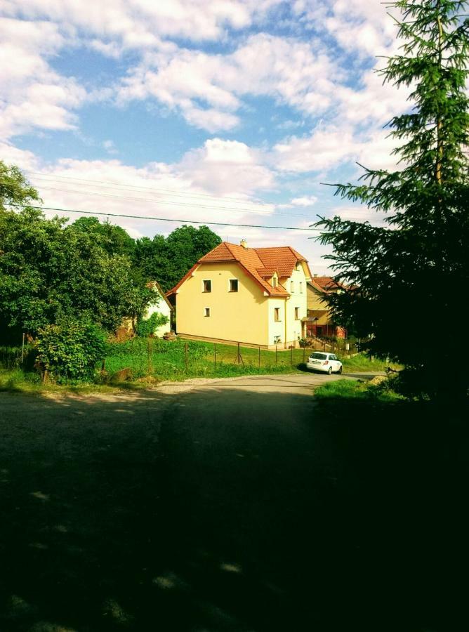 Apartman Pod Kalvariou - Rodinny Dom Banská Štiavnica Eksteriør billede